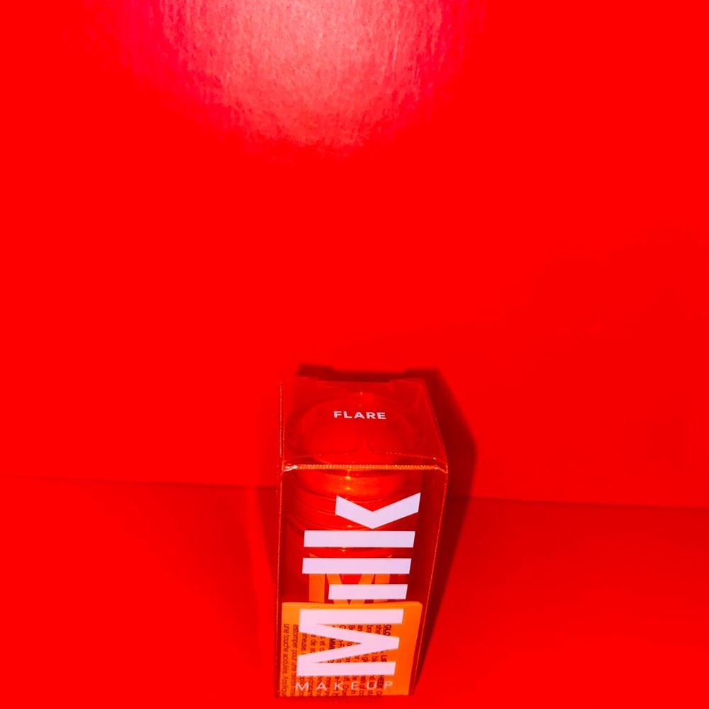 Milk makeup